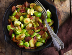 roasted brussels sprouts with bacon, top view